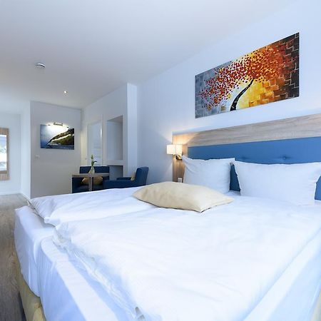 Hotel Boddenhus Garni Zingst Buitenkant foto