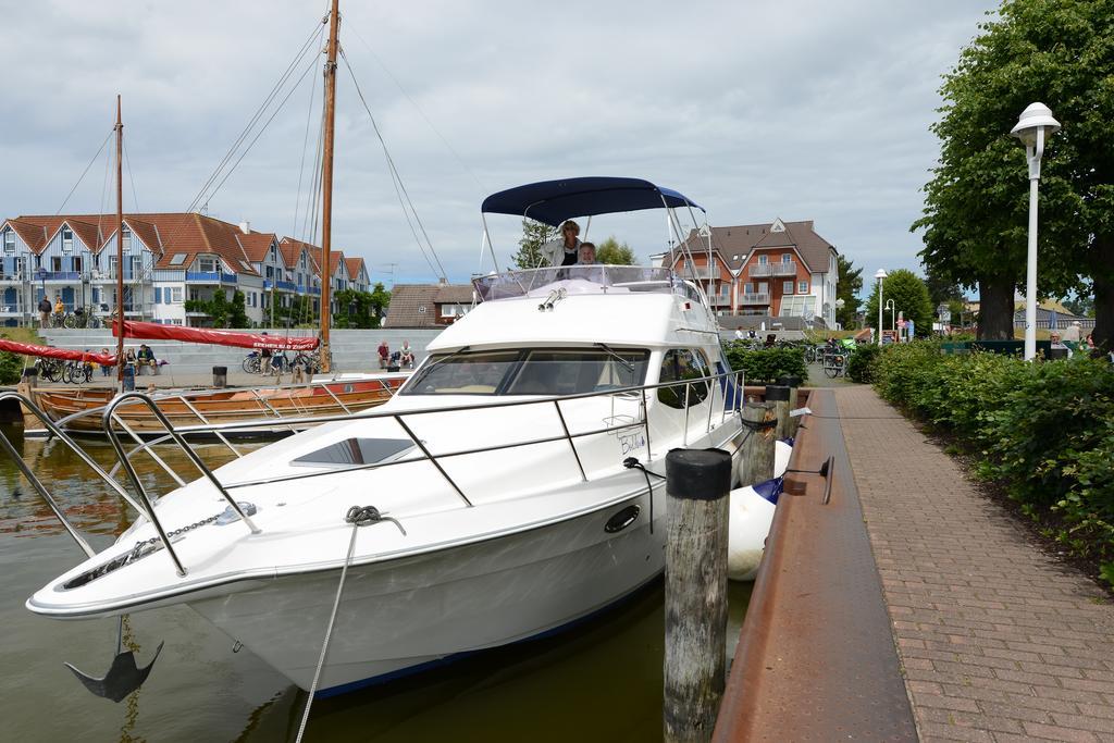 Hotel Boddenhus Garni Zingst Buitenkant foto