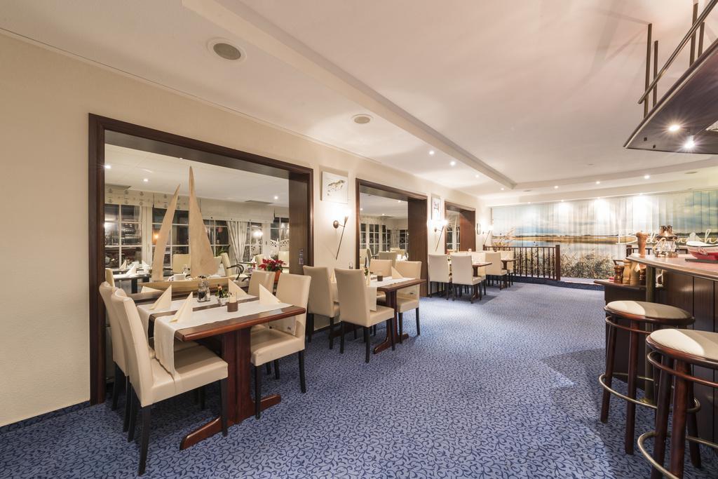 Hotel Boddenhus Garni Zingst Buitenkant foto