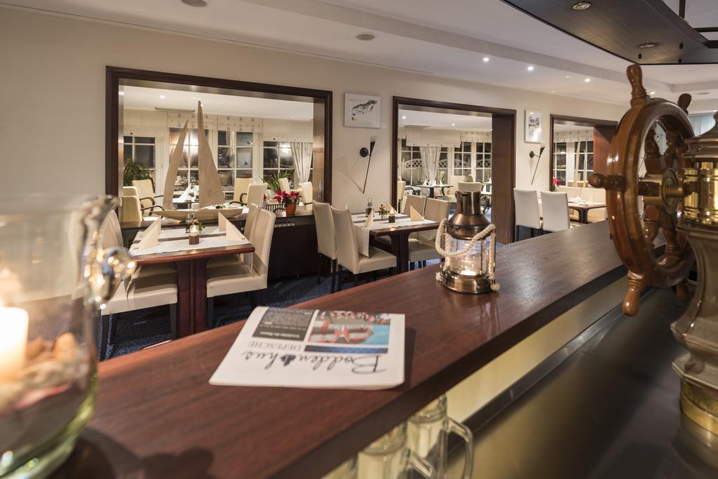 Hotel Boddenhus Garni Zingst Buitenkant foto